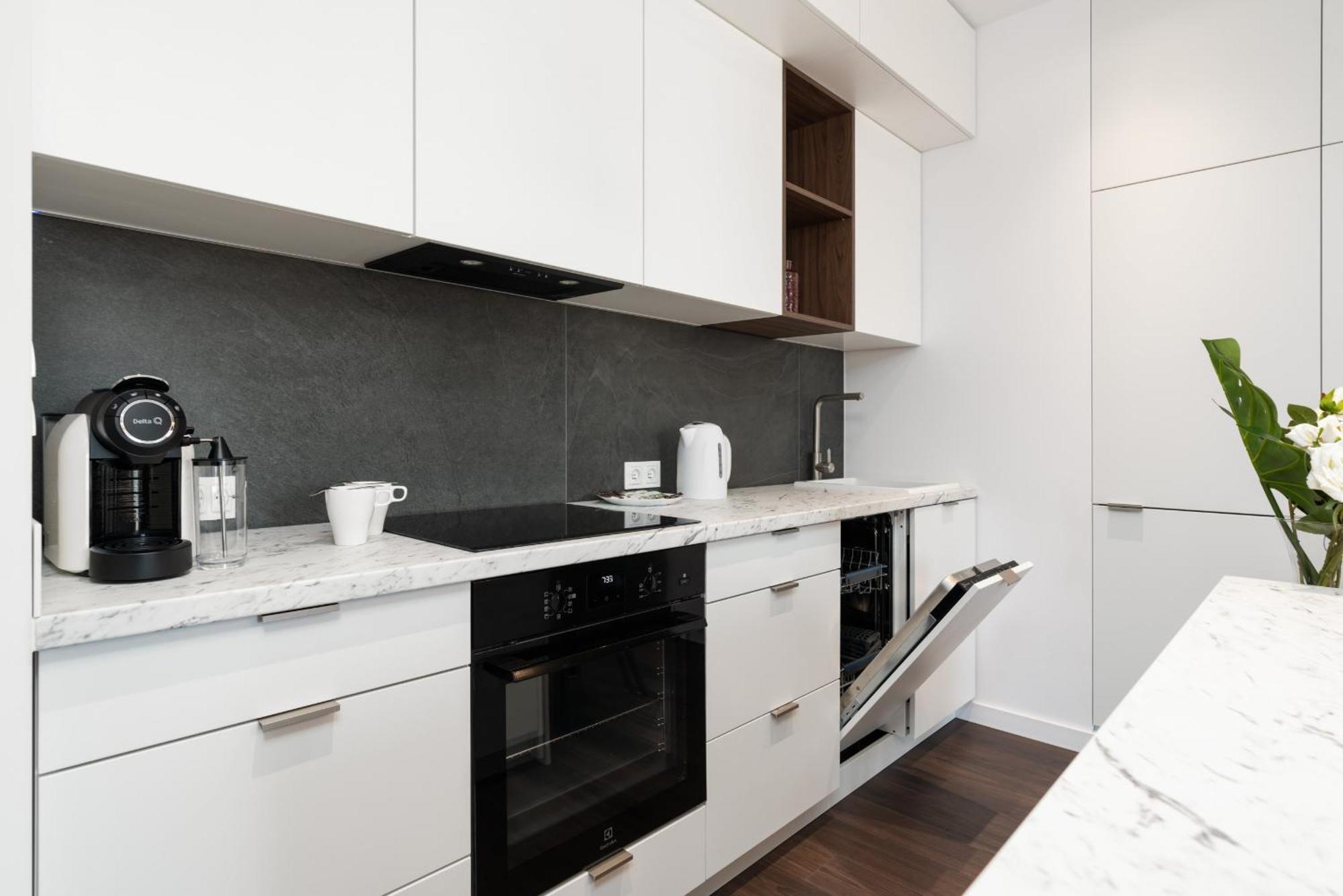 Stylish & Comfy Garbary Apartments With Parking By Noclegi Renters Poznan Bagian luar foto