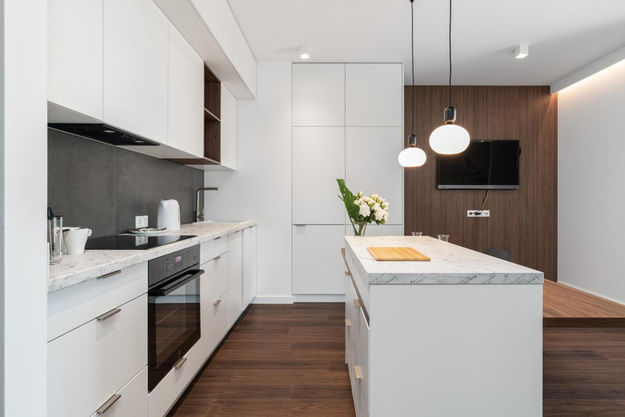 Stylish & Comfy Garbary Apartments With Parking By Noclegi Renters Poznan Bagian luar foto