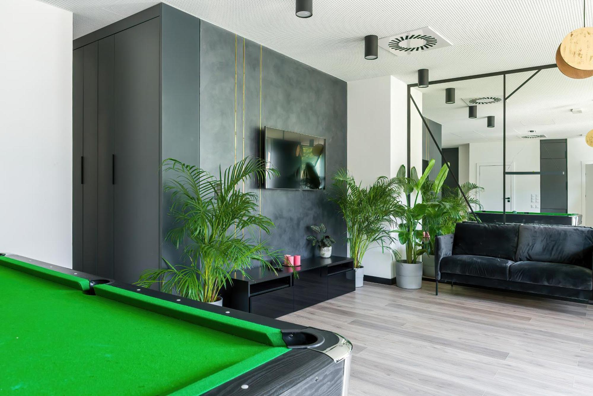 Stylish & Comfy Garbary Apartments With Parking By Noclegi Renters Poznan Bagian luar foto