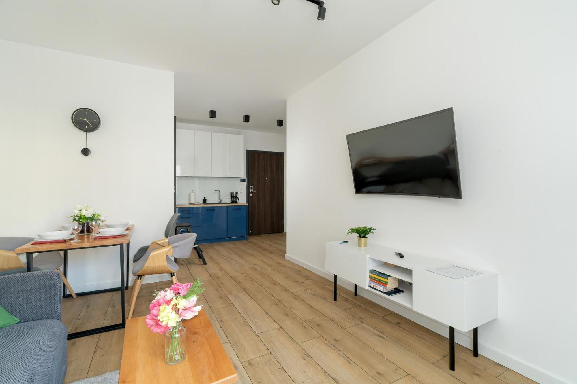 Stylish & Comfy Garbary Apartments With Parking By Noclegi Renters Poznan Bagian luar foto