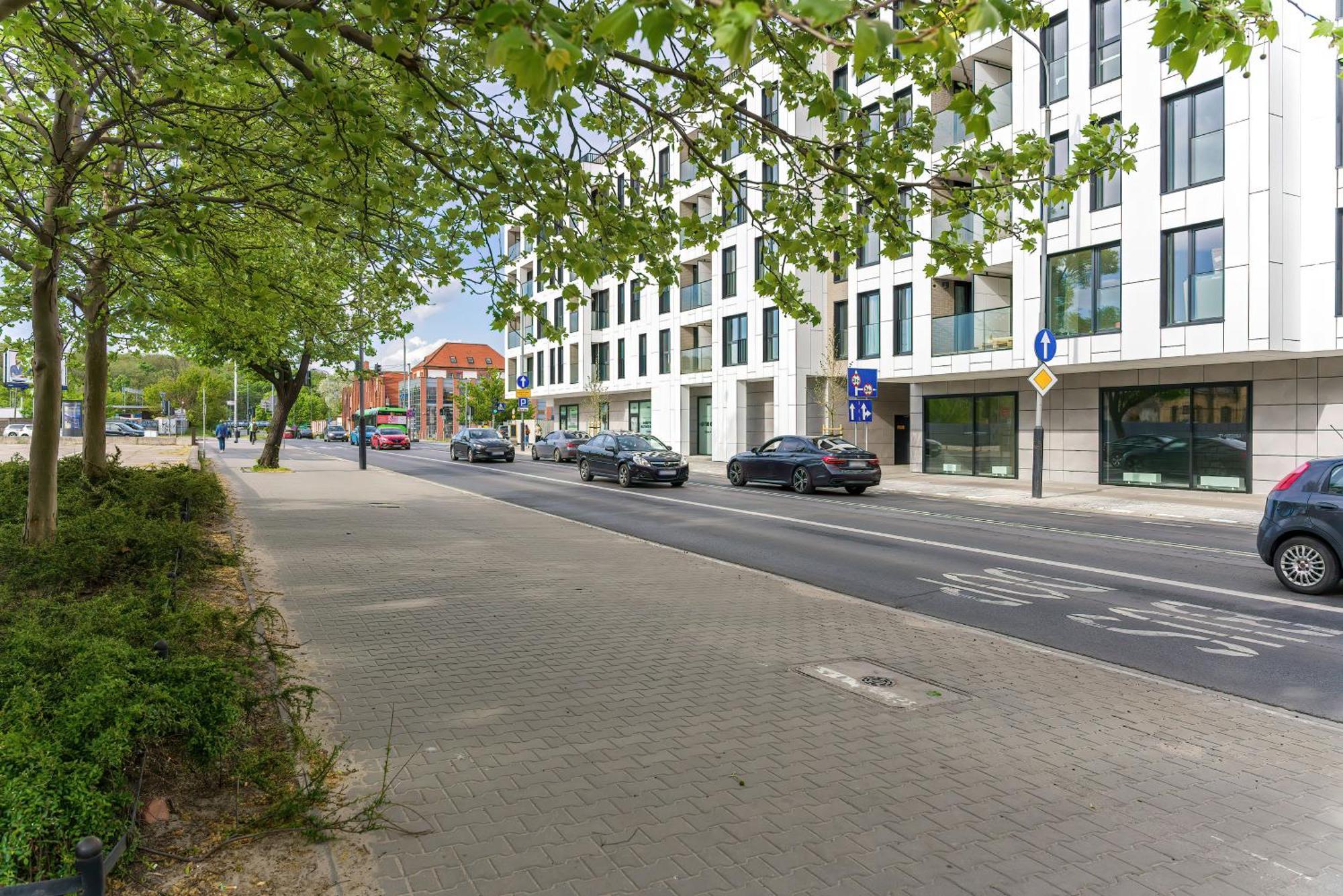 Stylish & Comfy Garbary Apartments With Parking By Noclegi Renters Poznan Bagian luar foto