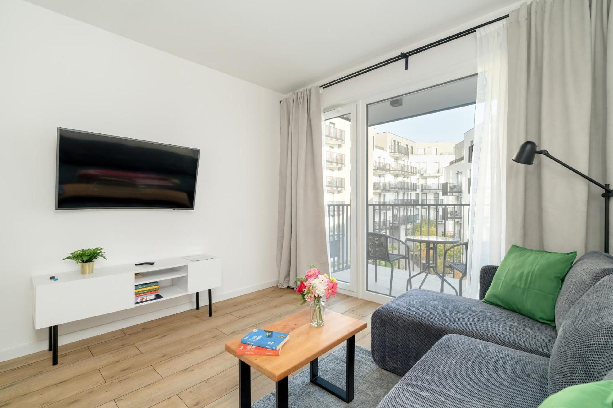 Stylish & Comfy Garbary Apartments With Parking By Noclegi Renters Poznan Bagian luar foto